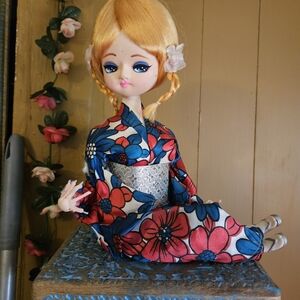 Vintage Bradley Big Eyes Geisha Doll